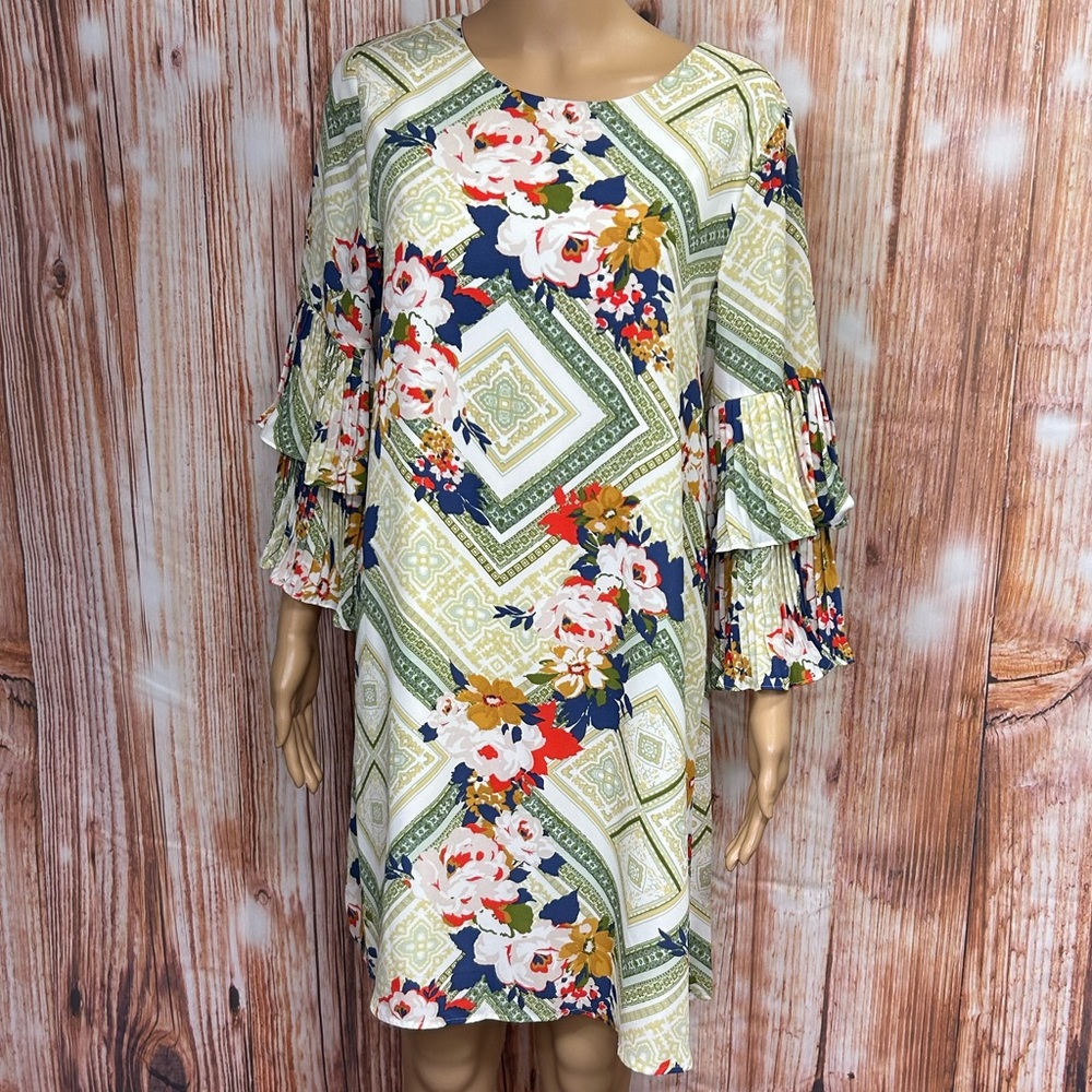 Cato Geometric Print Fluted‎ Sleeve Shift Dress